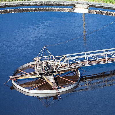 Hoe voorkom je overdosering van coagulanten in waterbehandeling?